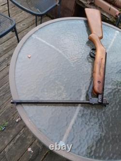 Vintage Slavia 618 177 Cal Pellet Air Rifle Blue Steel Wooden Stock Czechs