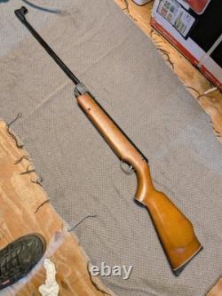 Vtg Webley And Scott Vulcan. 177 Air Rifle Bb Pellet Gun Beeman Wood
