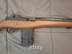 WINCHESTER Daisy M14 SEMI CO2 700 FPS Air Rifle. 177 BB Gun Pellet Made in Japan