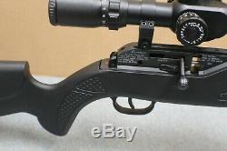 Walther 1250 Dominator FT PCP Air Rifle Combo (. 22 cal) with Scope Black