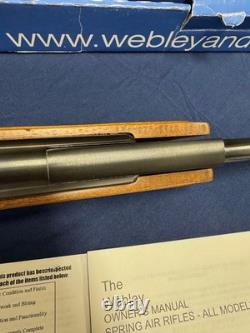 Webley and Scott Tomahawk Air Rifle. 22 Caliber
