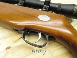 Beeman. - Oui. 177 Cal Pellet Rifle W /scope Marron Couleur Bois Stock