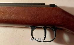 Belle carabine à air comprimé à ressort RWS Diana 350 Magnum Feuerkraft Compact Pro. 177