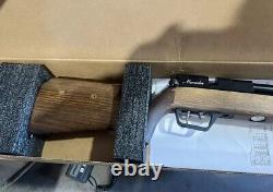 Benjamin Marauder. Carabine à air comprimé PCP multi-coup calibre .25