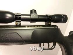 Benjamin Prowler. Carabine à air à canon basculant 22 avec lunette, état utilisé, en fonctionnement