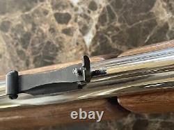 Benjamin Sheridan Crosman Silverstreak C9A Série. 20 Cal (5mm) Carabine à plomb à pompe