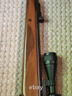 Benjamin Sheridan. Fusil à air Nitro Piston 177 avec lunette Md B1500EP-NP