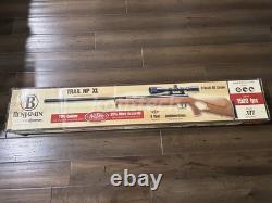 Benjamin Trail NP XL1500 à piston nitro. Carabine à air calibre .177 (BT1500WNP)