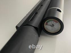 Carabine Umarex Notos. Carabine à air PCP de calibre .22 avec accessoires de conversion Buck Rail