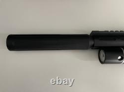 Carabine Umarex Notos. Carabine à air PCP de calibre .22 avec accessoires de conversion Buck Rail