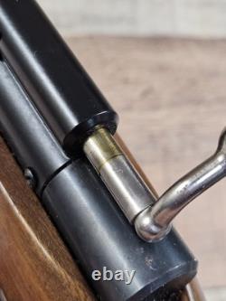 Carabine à air Benjamin Sheridan 397PA. 177 à pompe à verrou. Carabine à air Benjamin Sheridan 397PA. 177 à pompe à verrou.