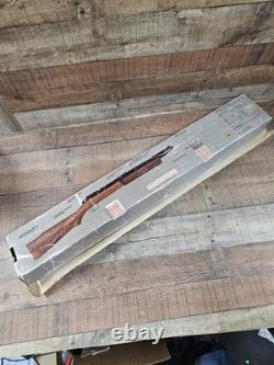 Carabine à air Benjamin Sheridan 397PA. 177 à pompe à verrou.