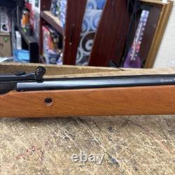 Carabine à air Crosman Quest 1000X calibre .177, modèle C1K77, fonctionne, expédition rapide