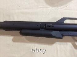 Carabine à air comprimé PCP AirForce TalonP avec réservoir d'air. Calibre 25 à verrou testé.