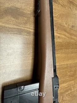 Carabine à air semi-automatique Winchester (Daisy) modèle M14. Calibre .177, billes BB ou plombs