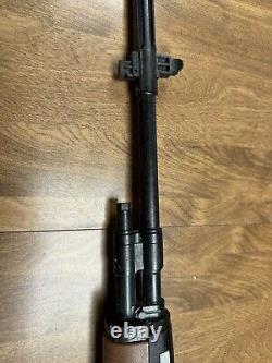 Carabine à air semi-automatique Winchester (Daisy) modèle M14. Calibre .177, billes BB ou plombs