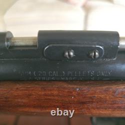 Carabine à air vintage Benjamin Sheridan en excellent état de fonctionnement avec des munitions de calibre 20