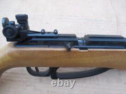 Carabine à plomb monocoup Daisy AVANTI Model 853 Competition. 177, avec sangle et entretoises