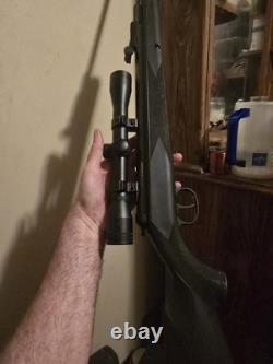 Combo Ruger Air Magnum 177 Cal avec lunette 4x32 et plombs Baracuda 400 pièces