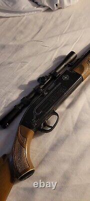 Crosman 2100 classique. Répétiteur de plombs et de billes de calibre .177