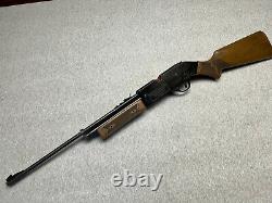 Crosman 760 Powermaster vintage des années 1970. Carabine à air comprimé BB/Pellet .177, verrou en laiton