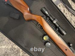 Crosman F4.177 1200fps (Noir) Ruger Impact Elite. 22 1050fps (Bois)