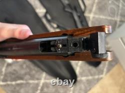 Crosman F4.177 1200fps (Noir) Ruger Impact Elite. 22 1050fps (Bois)