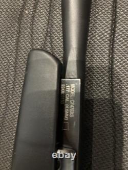 Crosman F4.177 1200fps (Noir) Ruger Impact Elite. 22 1050fps (Bois)