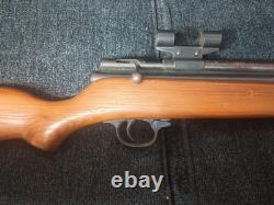 Crosman Modèle 1400 2ème Variante avec verrou, 1972 1973.22 Cal Carabine à plomb Air Gun