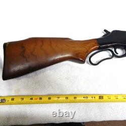 Excellent carabine à air comprimé Crosman Model 99 en calibre 22, à répétition à levier.