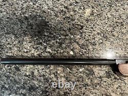 Fusil à air Beeman R7 avec modérateur intégré (rare, difficile à trouver). 177 plombs