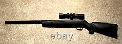 Fusil à air GAMO Wasp 1250.177 Cal avec lunette 4X32 et boîte d'origine