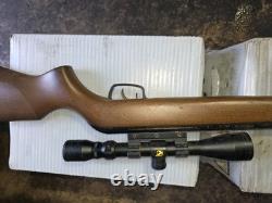 Fusil à air Gamo Hunter Sport avec lunette. Calibre 0,177 1200 FPS