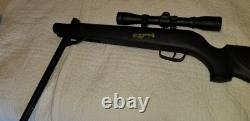 Fusil à air Gamo Zombie calibre 177 avec lunette 4x32mm
