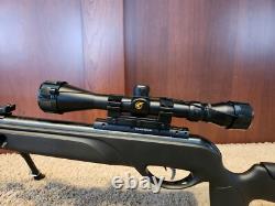 Fusil à air Gamo noir en bon état, calibre .177