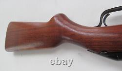 Fusil à air Sheridan 5mm. 20 calibres Plomb Modèle CLASSIQUE C en bois de luxe des années 1970