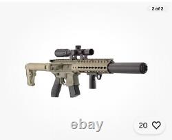 Fusil à air Sig Sauer MCX. Calibre .177 alimenté par CO2 avec lunette 1-4x24mm couleur Terre Foncée Plate