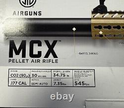 Fusil à air Sig Sauer MCX. Calibre .177 alimenté par CO2 avec lunette 1-4x24mm couleur Terre Foncée Plate