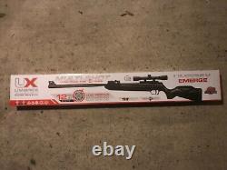 Fusil à air Umarex Emerge calibre 0,22 à 12 coups avec lunette 4x32 mm, 800 FPS 2251386