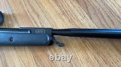 Fusil à air comprimé Benjamin Trail NP XL. 22 Cal avec lunette 3-9x40 (Mil dot)