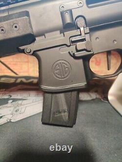 Fusil à air comprimé CO2 Sig Sauer MCX GEN 2, calibre 0.177 AIR-UD-MCX-177-G2-BLK (B 33)