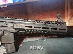 Fusil à air comprimé CO2 Sig Sauer MCX GEN 2, calibre 0.177 AIR-UD-MCX-177-G2-BLK (B 33)