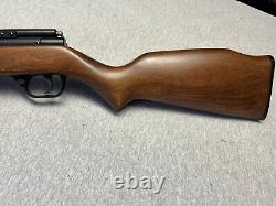 Fusil à air comprimé Crosman 397PA vintage fonctionnel, calibre .177, presque en parfait état