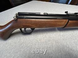 Fusil à air comprimé Crosman 397PA vintage fonctionnel, calibre .177, presque en parfait état
