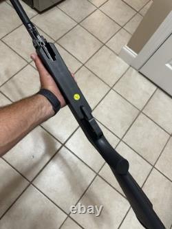 Fusil à air comprimé Gamo Cadet Delta 4,5 mm. 177 avec lunette et laser
