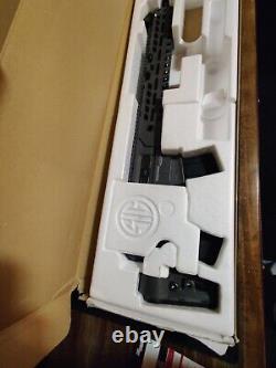 Fusil à air comprimé Sig Sauer ASP MCX Virtus 0,22 Cal 700 FPS 30RD AIR-VIRTUS-22