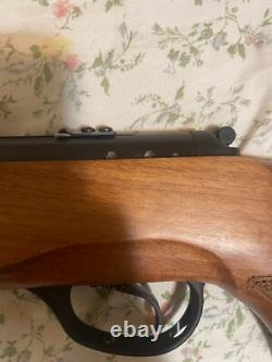 Fusil à air comprimé à piston ressort Hatsan HC6522