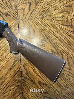 Fusil à air comprimé à plomb Crosman 2200 Magnum 22 Calibre Modèle 2200A Vintage Voir Description