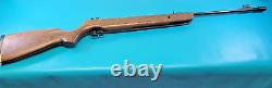Fusil à air comprimé mexicain rare Mendoza RM 600. 177 plomb 900 FPS ouverture supérieure Q2