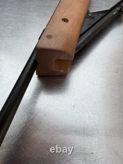 Fusil à air comprimé pneumatique Daisy Avanti Modèle 853. Calibre .177 Très propre